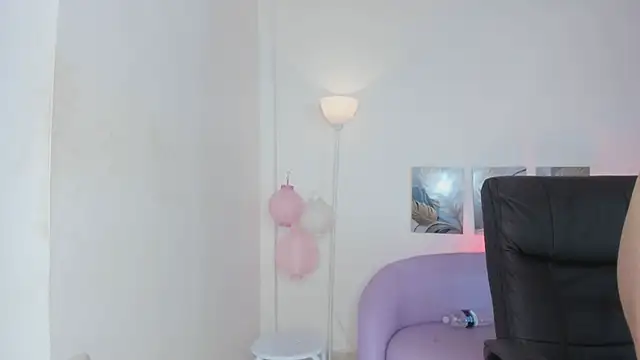 salma_isawwii webcam