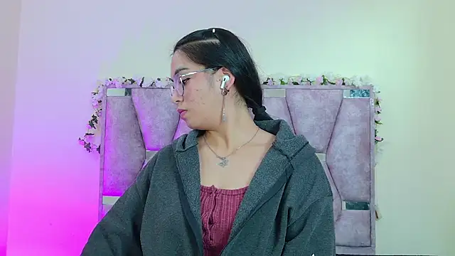 iris_and_damian webcam