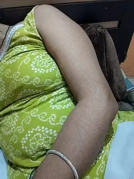 O_My_GoodnesS webcam