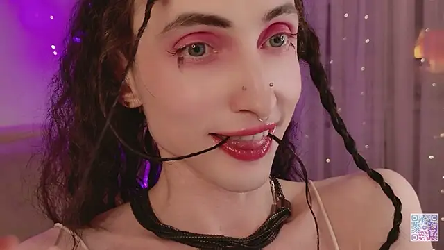 Queen_of_tease webcam