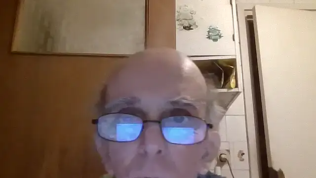 mariusica1@xh webcam