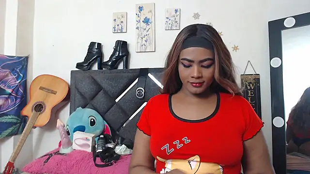 Natashabella___ webcam