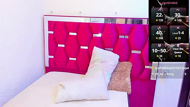 valeriaqueents__ - VALERIAQUEENTS__'s free webcam - UK Sex Cams