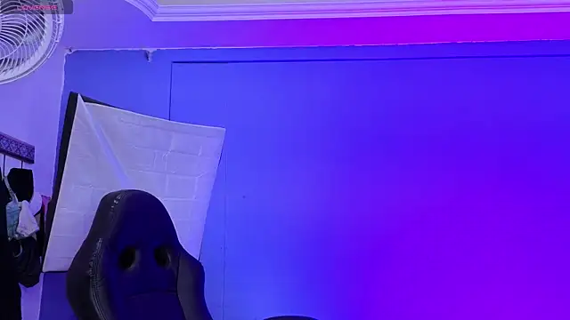 _sharlotte777 webcam