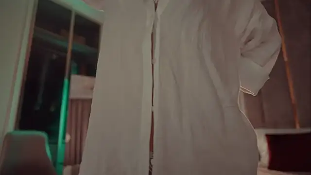 MilaDYstarlight webcam