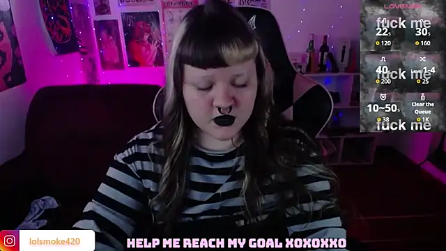 Bdsm_and_fries webcam