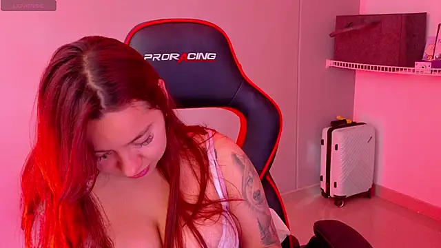 samantha_tattu - Samantha_tattu's free webcam - UK Sex Cams