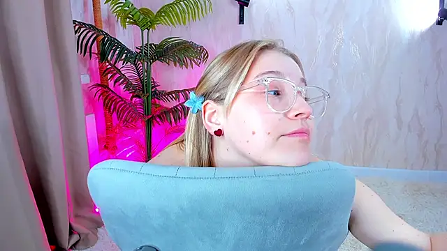 Colleen_Blake webcam