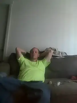 yourMasterisBored webcam