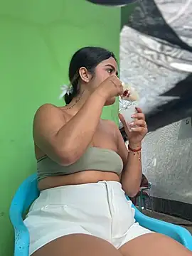 Kaily_Sweet16 webcam