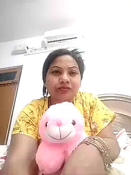 Cute-Janvi20 webcam