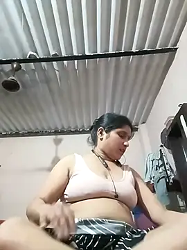 Ritika_singh71 webcam