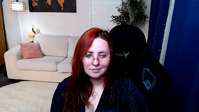 Hennessy_bunny webcam