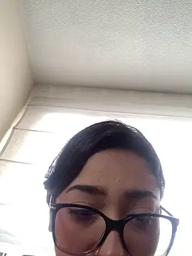 LilithMonette webcam