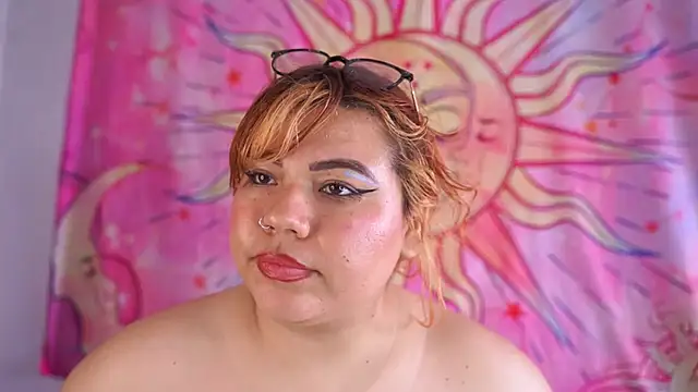 Samanta_Bigboos webcam