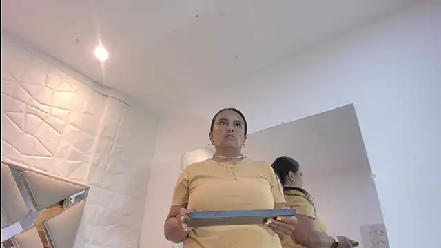 raquell_moore webcam