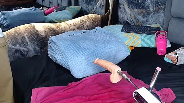 Couple_Gold69 webcam