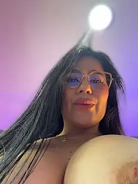 Miah_gomez_ webcam
