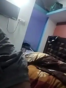 tamilpaiyan989 webcam