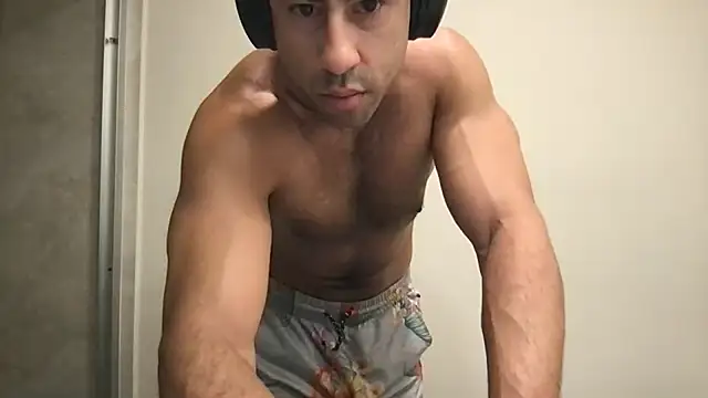 BigGuyMuscle webcam