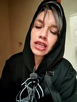 MARILYNMADELENAKOVANOVA webcam