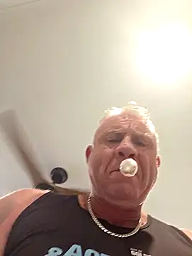 Handsolo_porn webcam