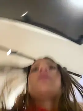 Isabella18_pink webcam