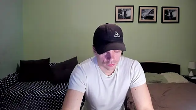 AlansonofDaddy webcam