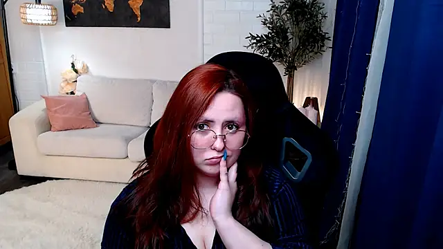 Hennessy_bunny webcam