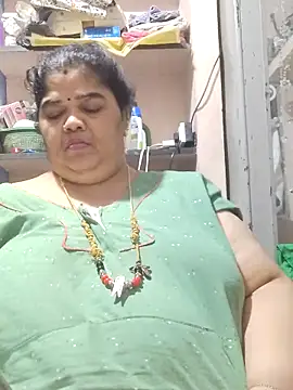 tamilthanushri webcam