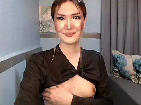 xMeganFucks69 webcam