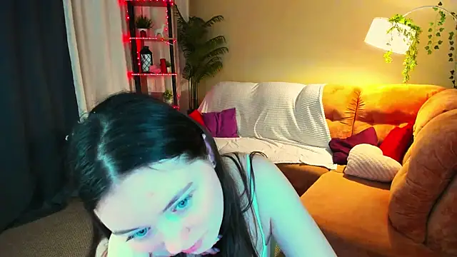 AlluringLookk webcam