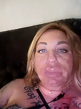 miamooly - MiaMooly's free webcam - UK Sex Cams