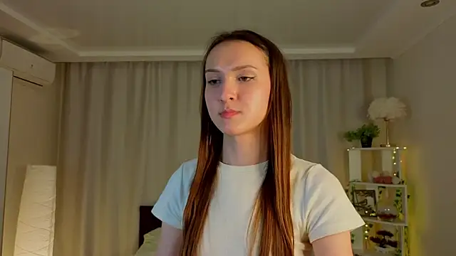 MellieLaliberte webcam