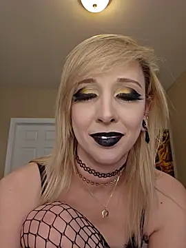 AmethystFoxx webcam