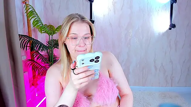 colleen_blake - Colleen_Blake's free webcam - UK Sex Cams