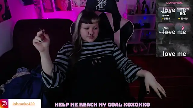 Bdsm_and_fries webcam