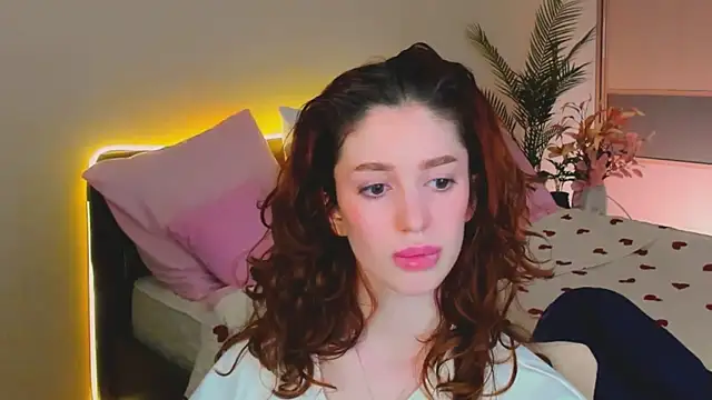 ChristinaConteeree webcam