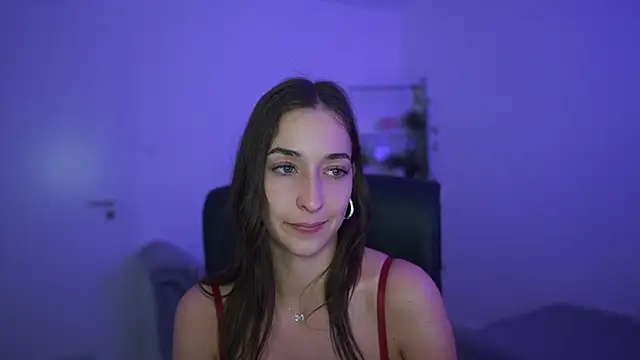 Crystalbrunette18 webcam