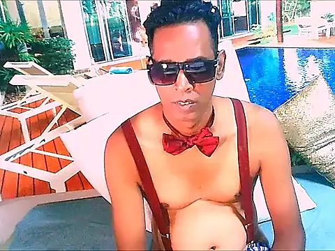 IndianHunk01 webcam
