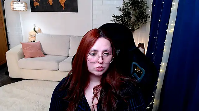 Hennessy_bunny webcam