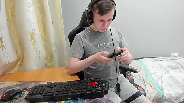 iliaskrislove webcam