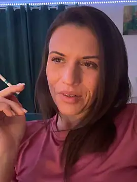 ScarlettNoirr webcam