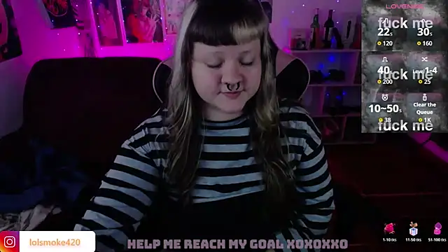 Bdsm_and_fries webcam