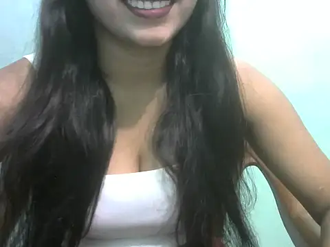 Lovely-Pandey webcam