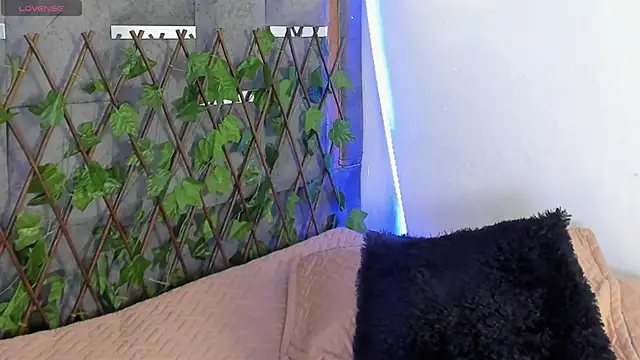 tatianasquirthot webcam