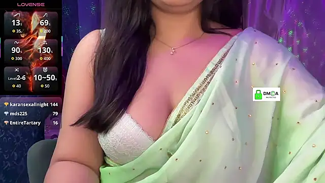 Sizzling__ZAARA webcam