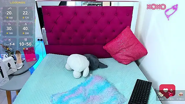 Samantha__F_W webcam