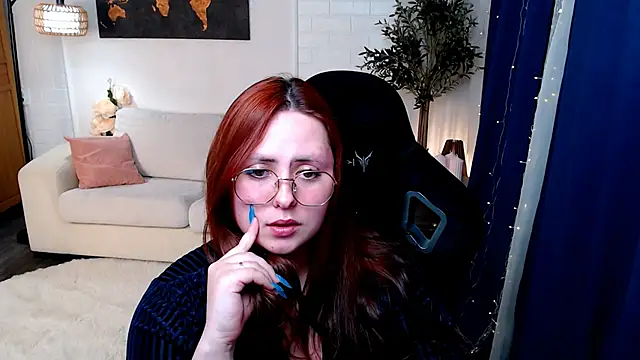 Hennessy_bunny webcam