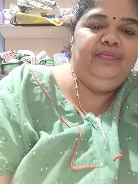 tamilthanushri webcam